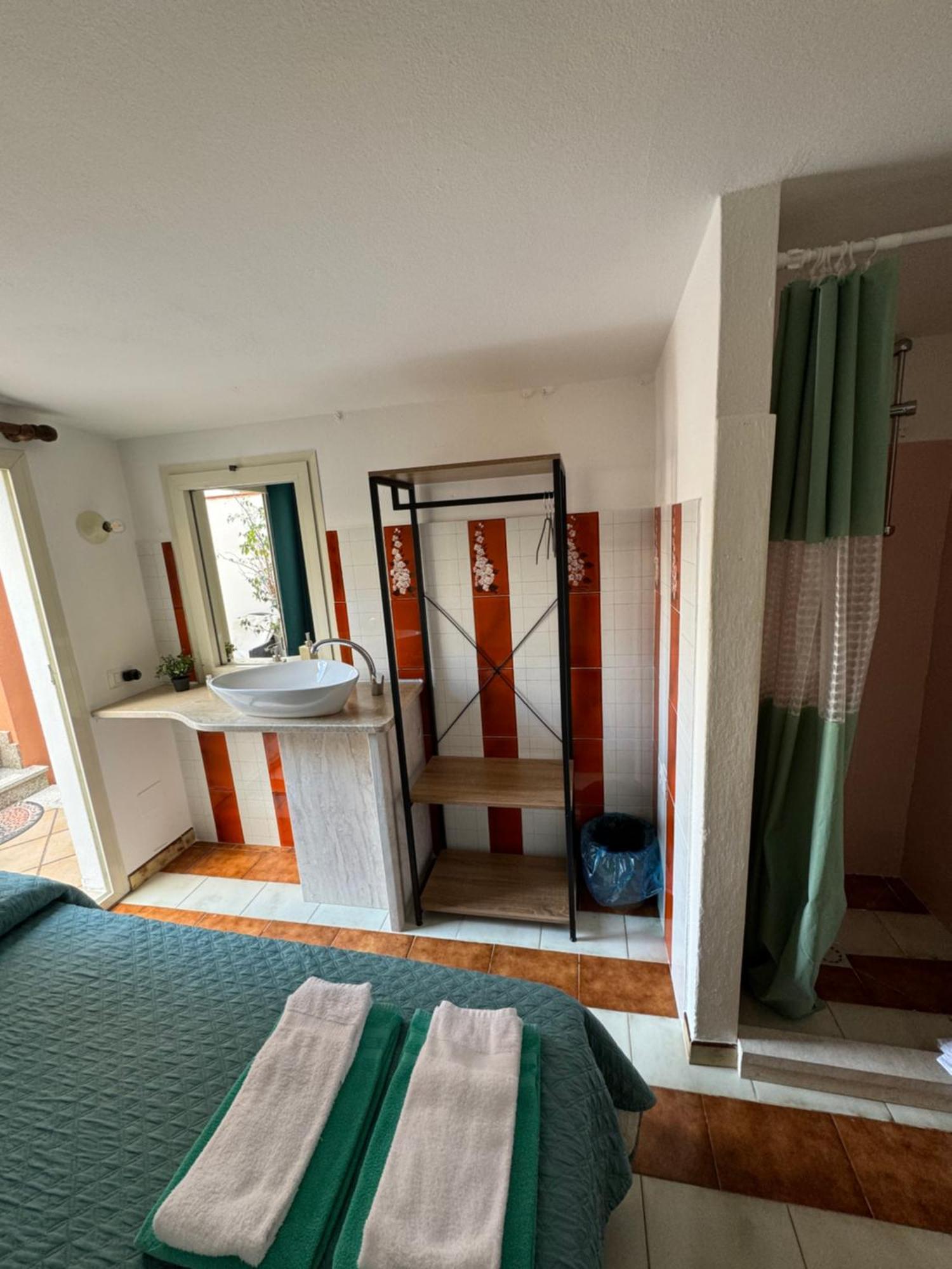 Hotel Economi Depandance Olbia Extérieur photo